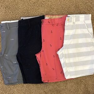 32’ Waist Men’s Shorts (9-inch inseam) Bundle